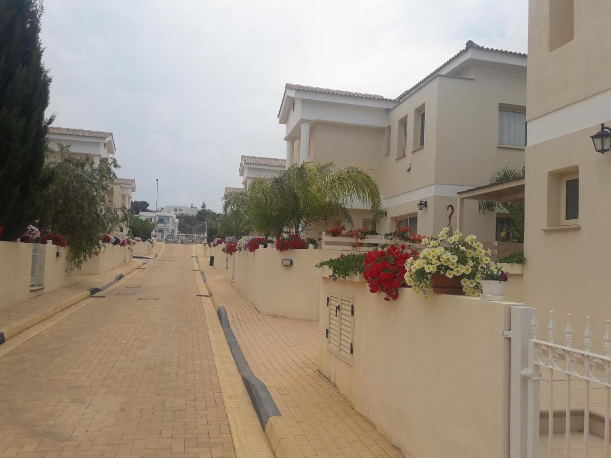 Anthorina Villa 13 Protaras Exterior photo